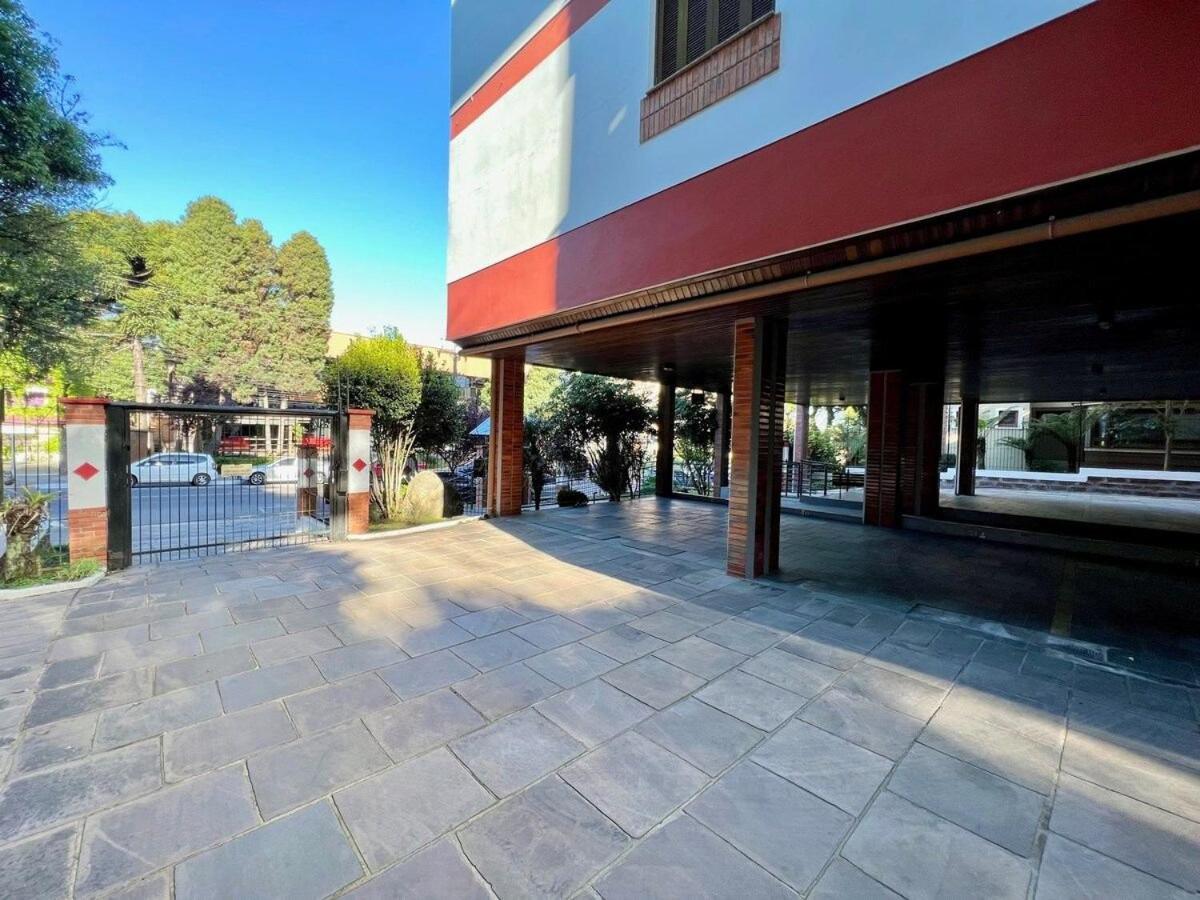 Apartamento San Pietro Centro 3 Dorm By Achei Temporada Gramado Exterior photo